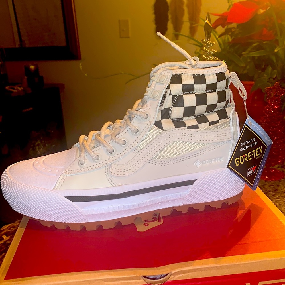 Vans MTE gortex sk8 hi size wms 6.5 men’s 5